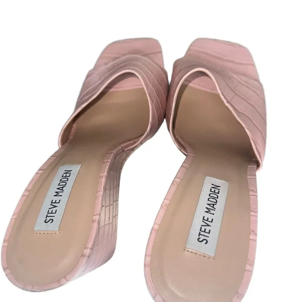 Steve Madden step out